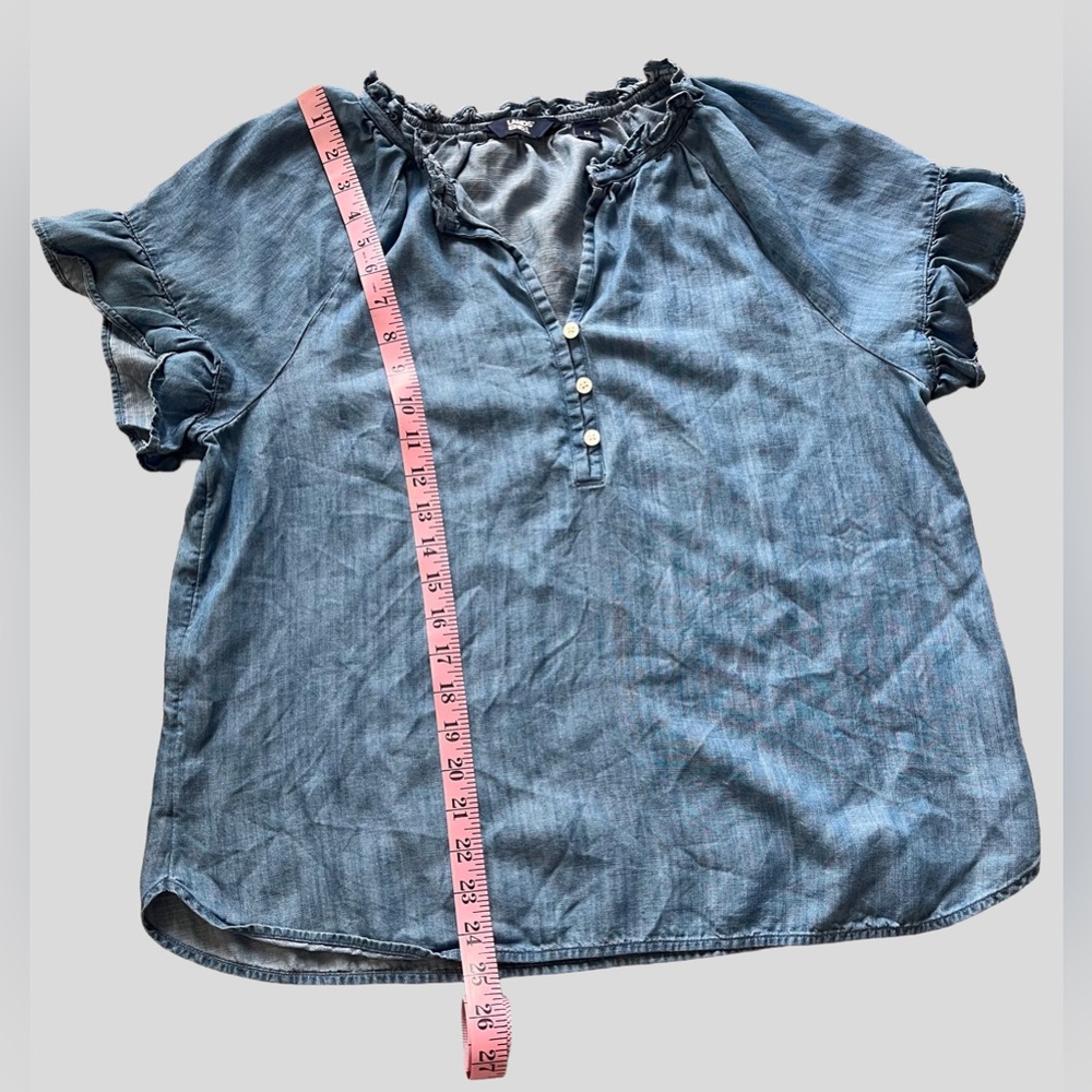 Lands’ End Chambray Ruffle Neck Blouse Medium - Picture 8 of 13